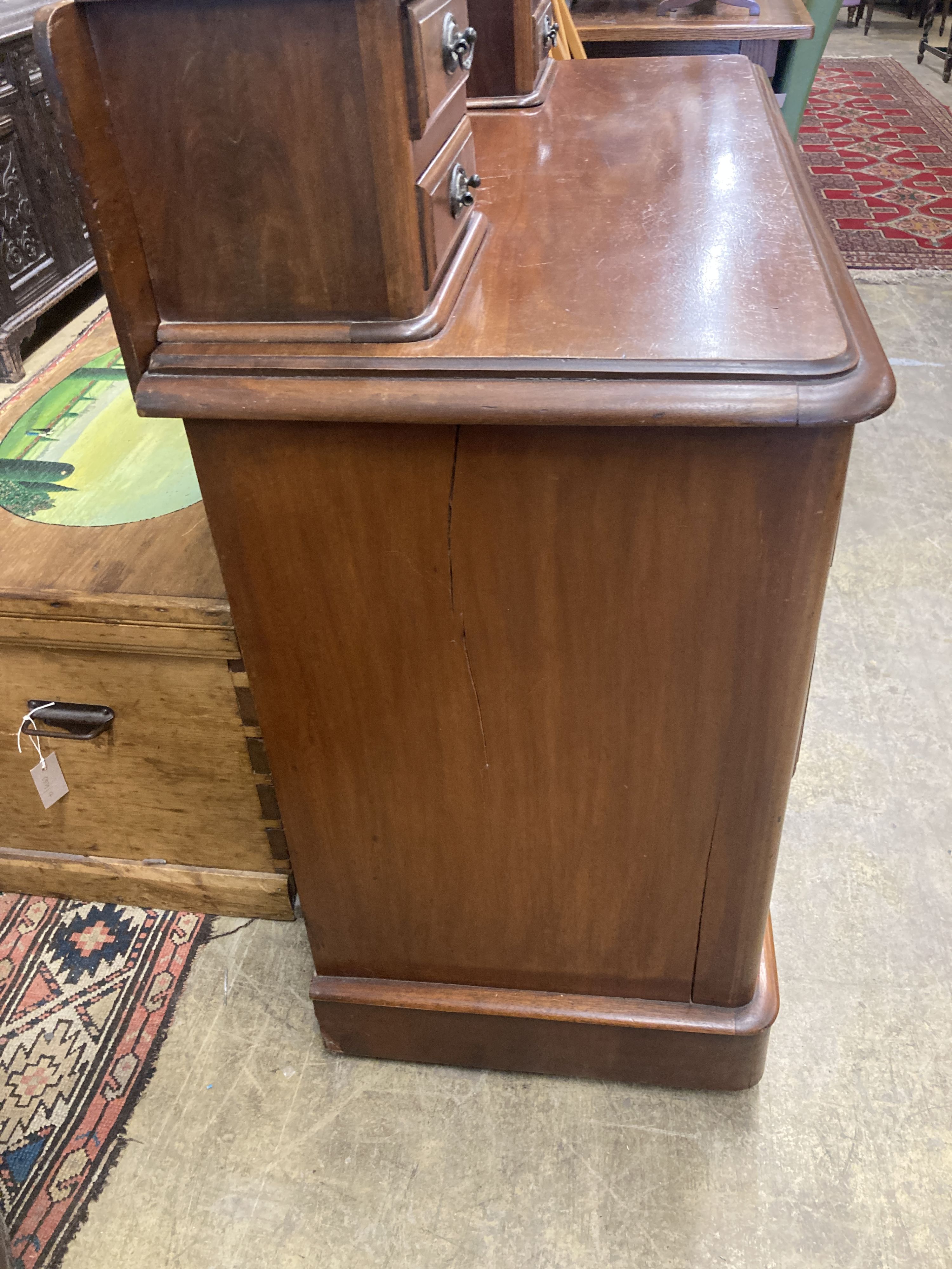 A Victorian mahogany dressing chest, width 118cm, depth 52cm, height 192cm